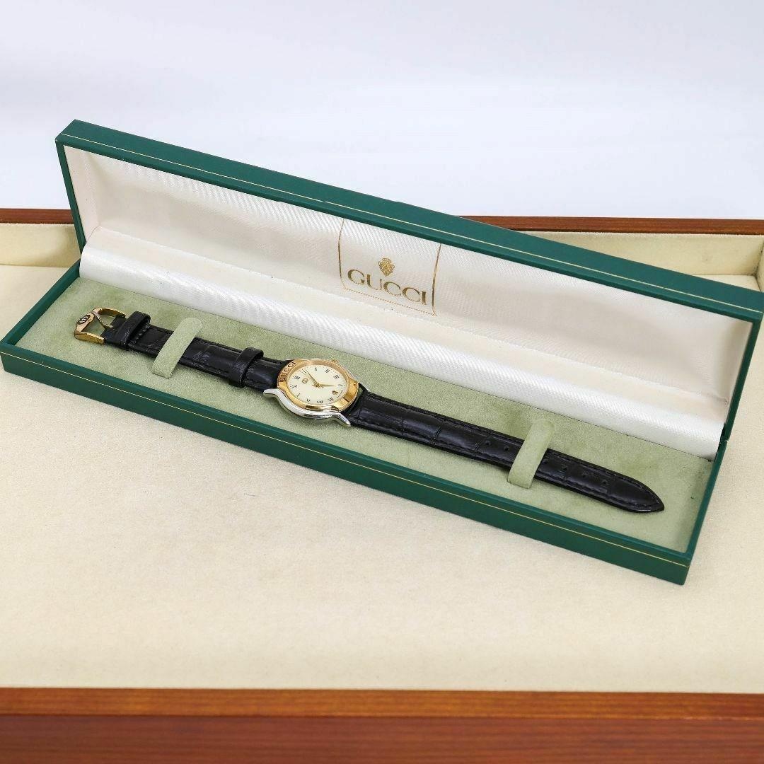 GUCCI 8000L Watch Wristwatch GG Gold Silver Women's Authentic
