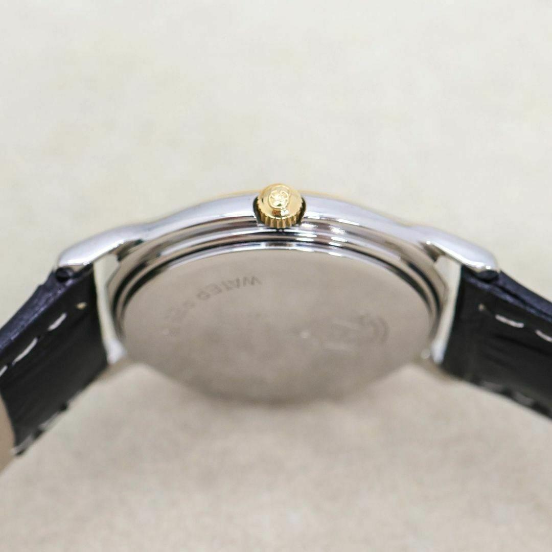 GUCCI 8000L Watch Wristwatch GG Gold Silver Women's Authentic