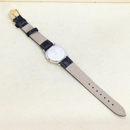 GUCCI 8000L Watch Wristwatch GG Gold Silver Women's Authentic