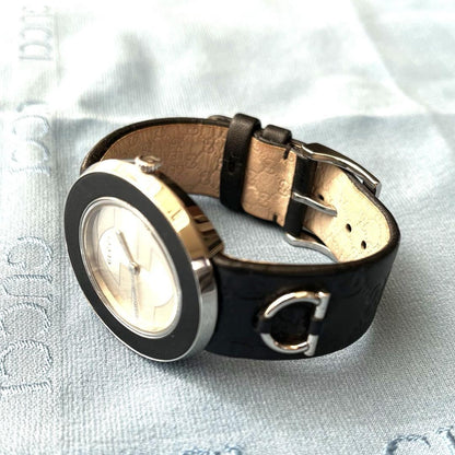 GUCCI Quartz Watch Wristwatch GG Silver Women's Authentic