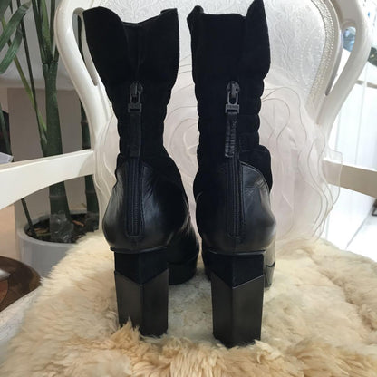 FENDI Socks Boots Shoes EU 36.5 US 6.5 Leather Suede Black Authentic