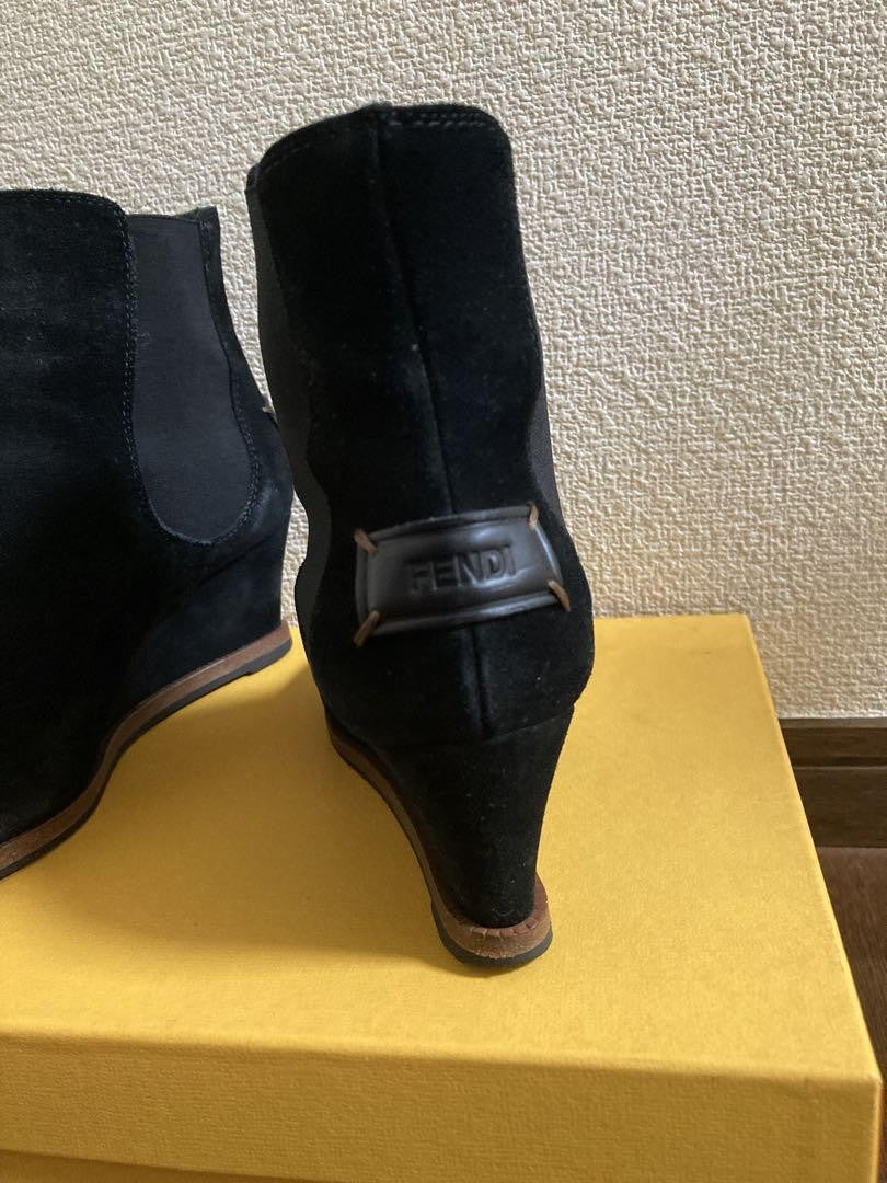 FENDI Short Boots Shoes EU 37 US 7 Suede Black Authentic