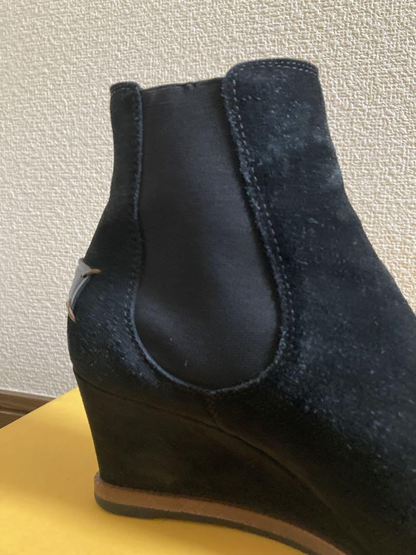 FENDI Short Boots Shoes EU 37 US 7 Suede Black Authentic