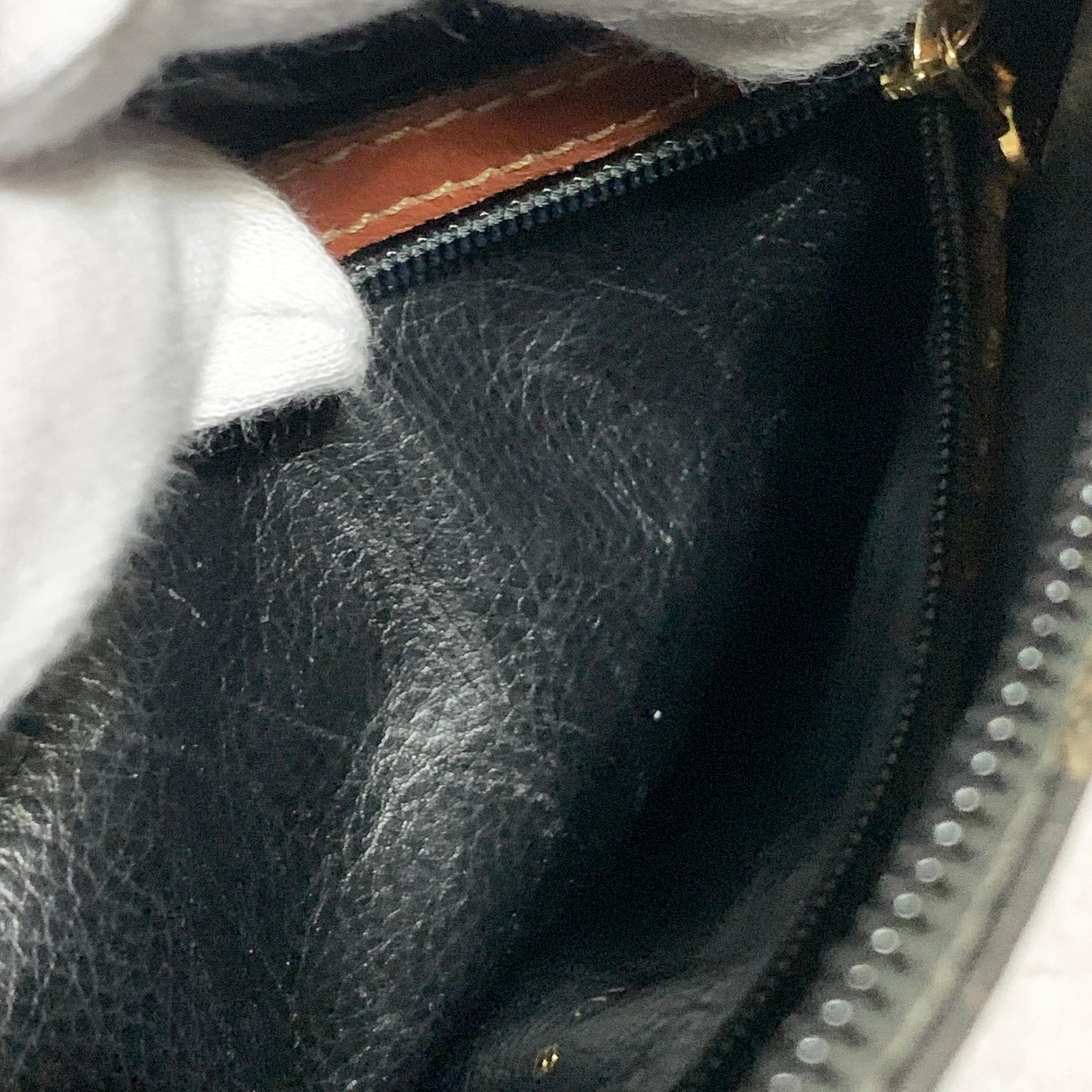 FENDI Bag Pecan FF Logo Shoulder Purse Leather Brown Gold Used Authentic