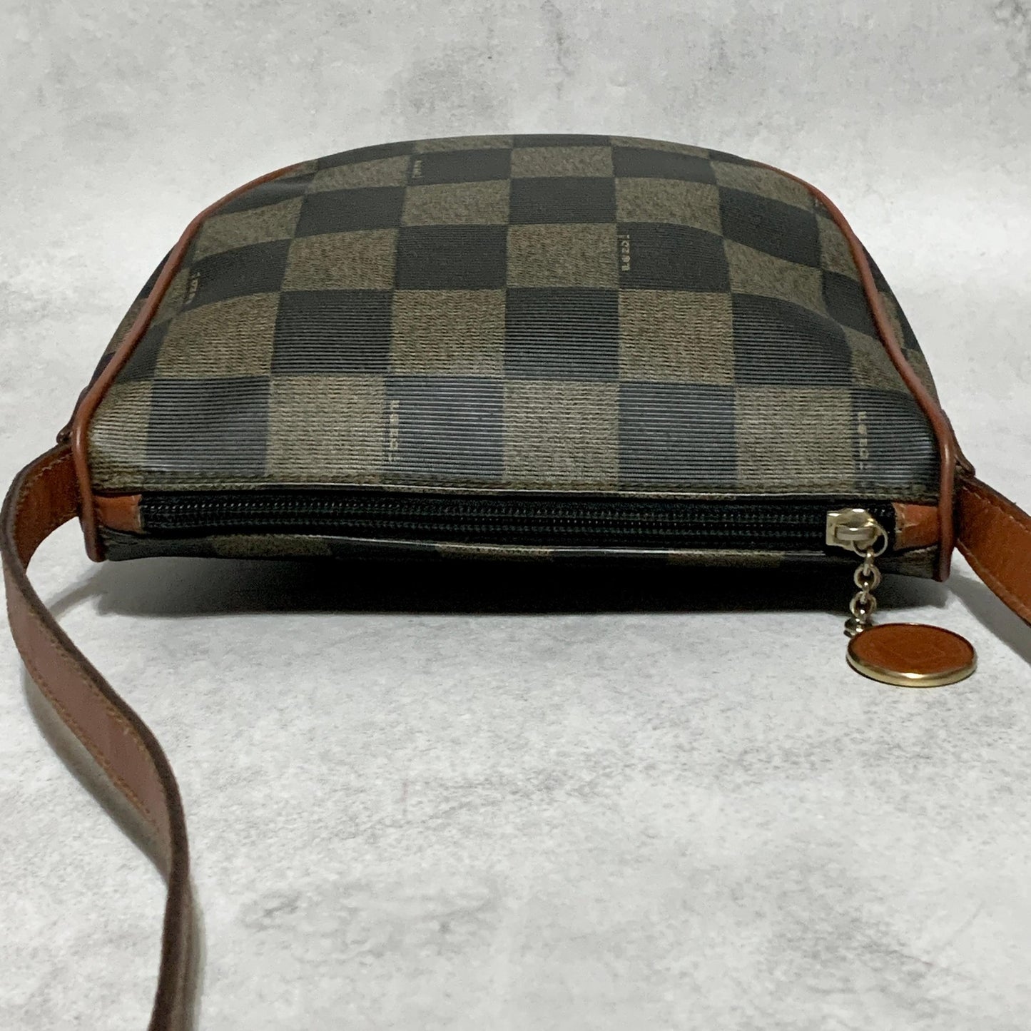 FENDI Bag Pecan FF Logo Shoulder Purse Leather Brown Gold Used Authentic
