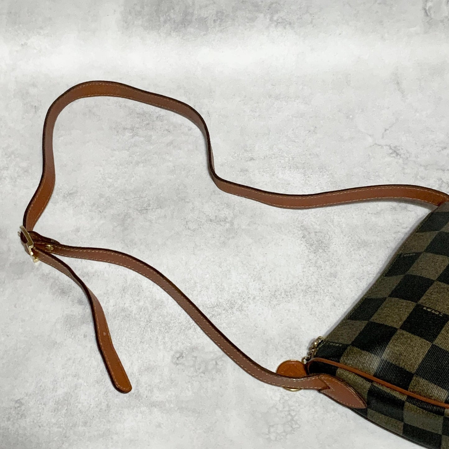 FENDI Bag Pecan FF Logo Shoulder Purse Leather Brown Gold Used Authentic