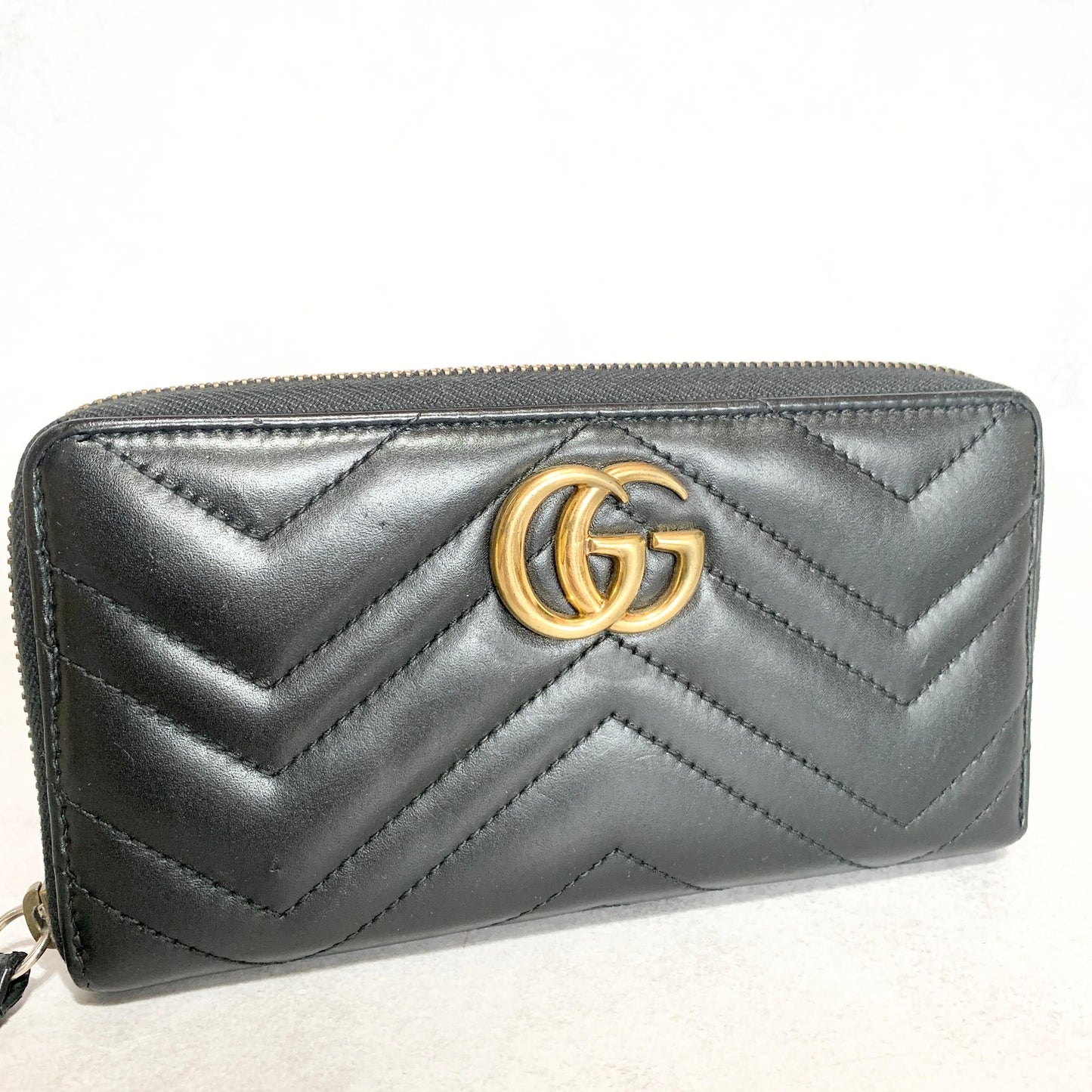 GUCCI Wallet GG Marmont Quilted Round Zip Long Purse Leather Black Gold Auth
