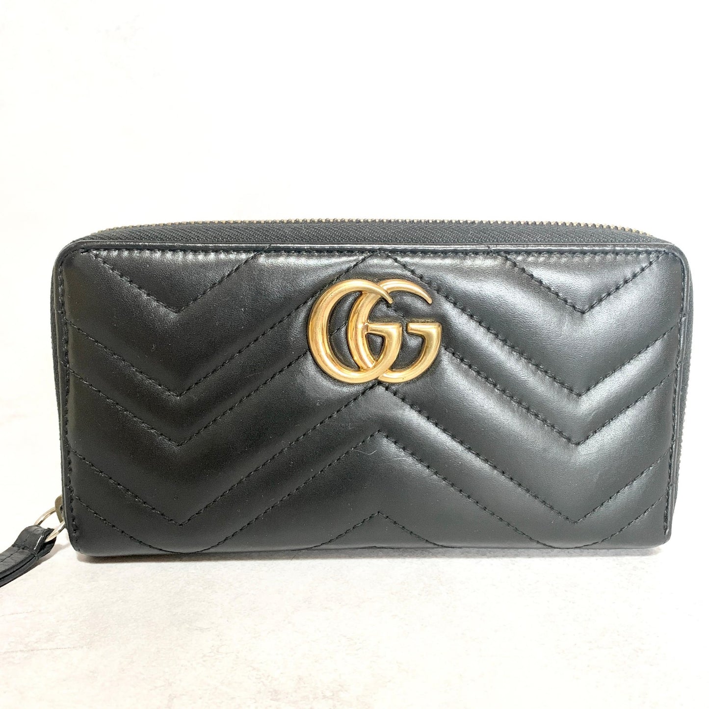 GUCCI Wallet GG Marmont Quilted Round Zip Long Purse Leather Black Gold Auth