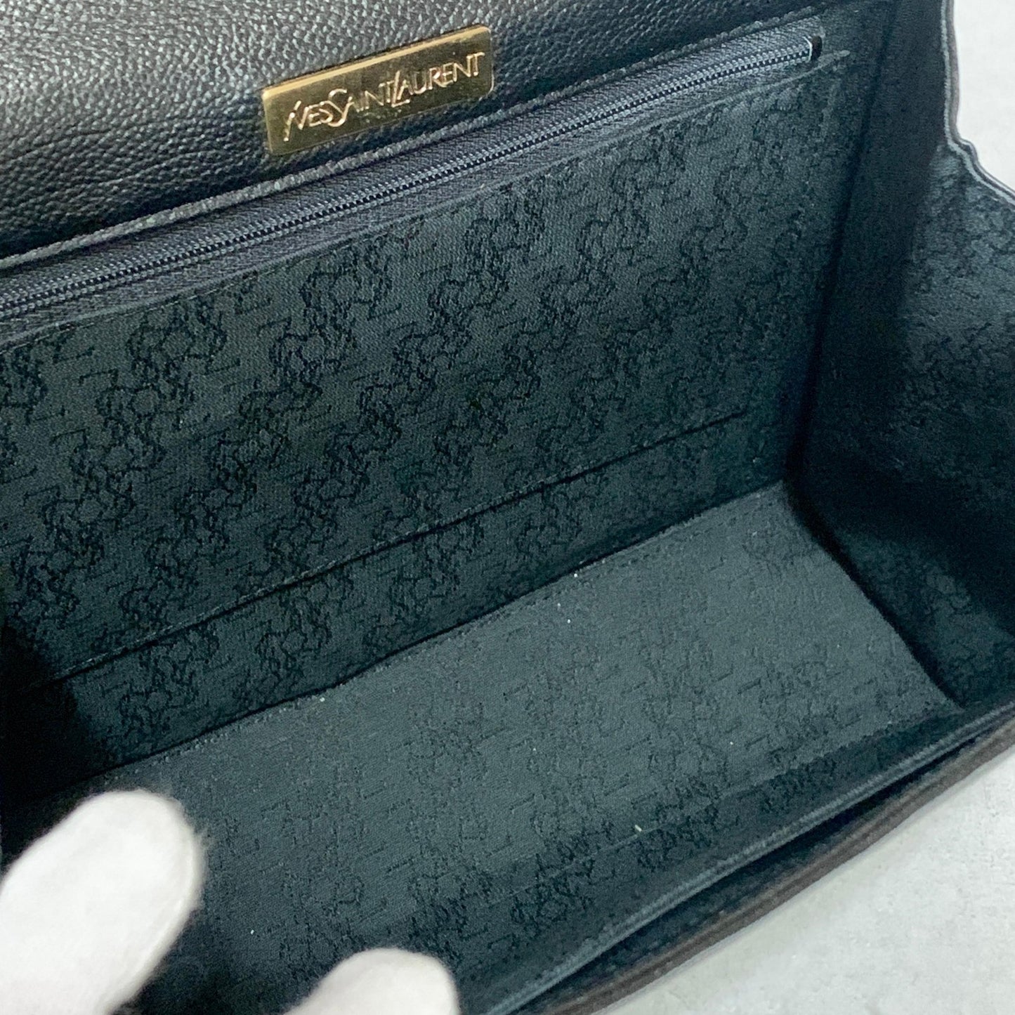Saint Laurent Bag Cassandra YSL Logo Hand Tote Purse Leather Black Gold Auth