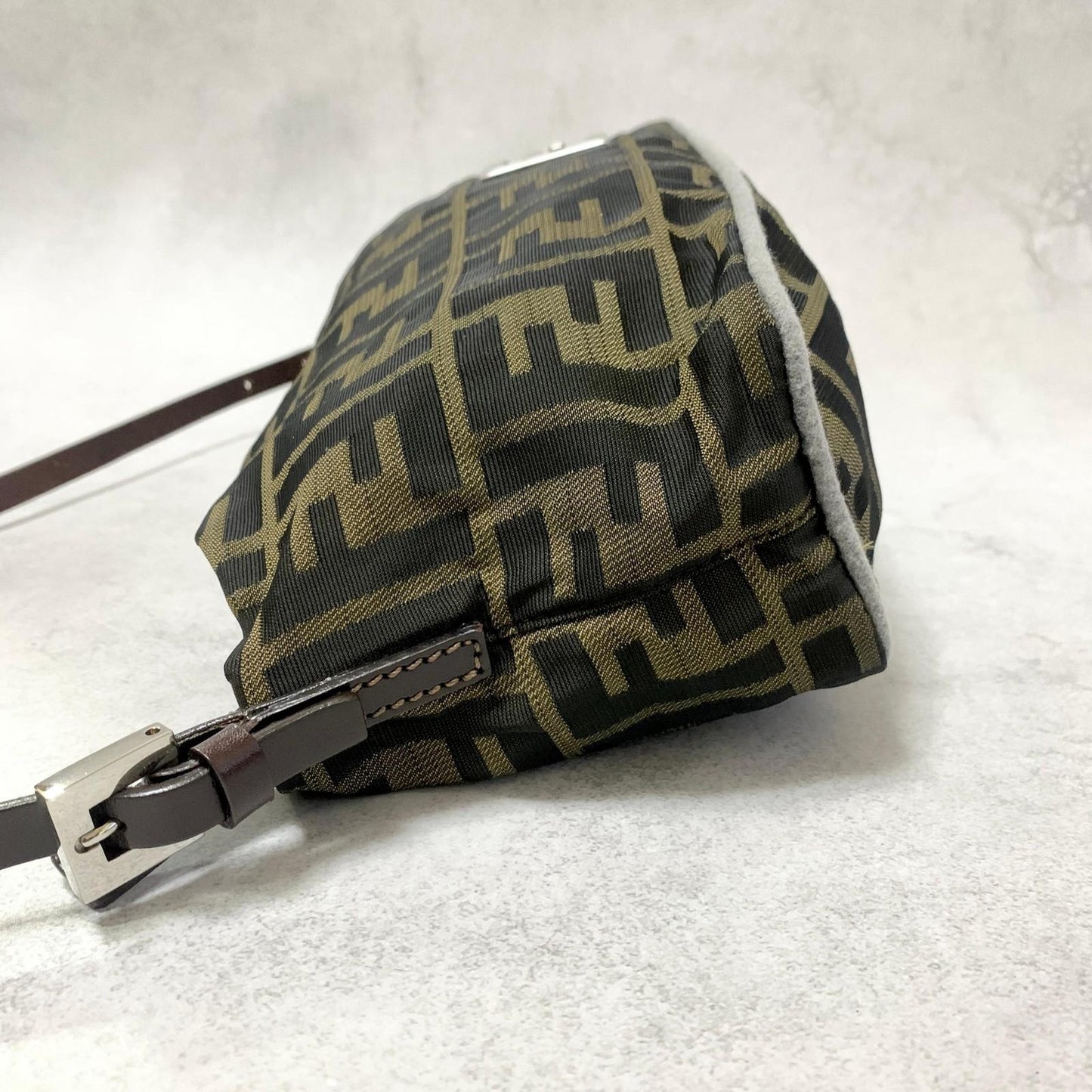 FENDI Bag FF Zucca Mamma Baguette Pouch Shoulder Purse Canvas Brown Authentic