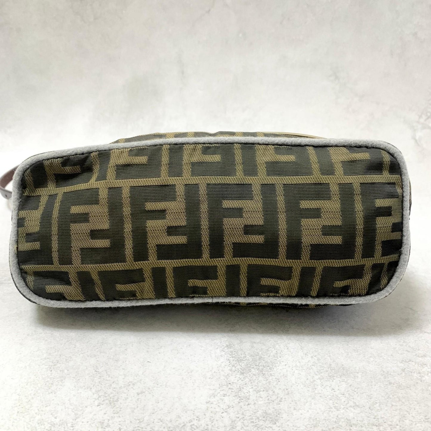 FENDI Bag FF Zucca Mamma Baguette Pouch Shoulder Purse Canvas Brown Authentic