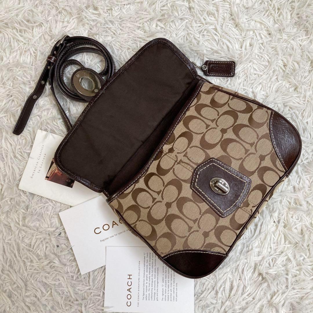 COACH Shoulder Bag Purse Turn Lock Signature Leather Brown Authentic