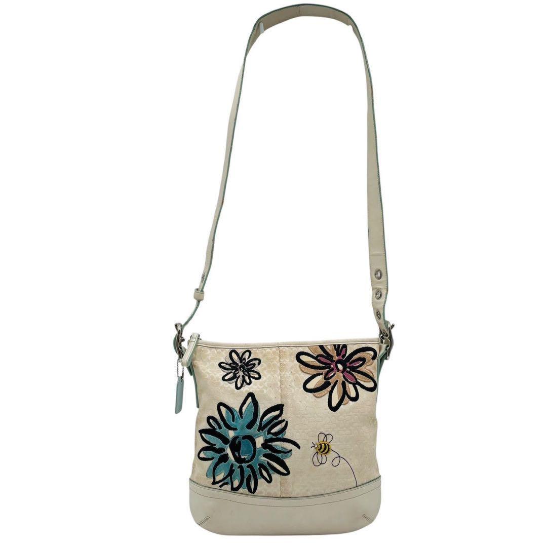 COACH Shoulder Bag Purse Signature Canvas Leather Suede White Authentic