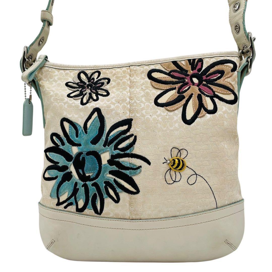 COACH Shoulder Bag Purse Signature Canvas Leather Suede White Authentic