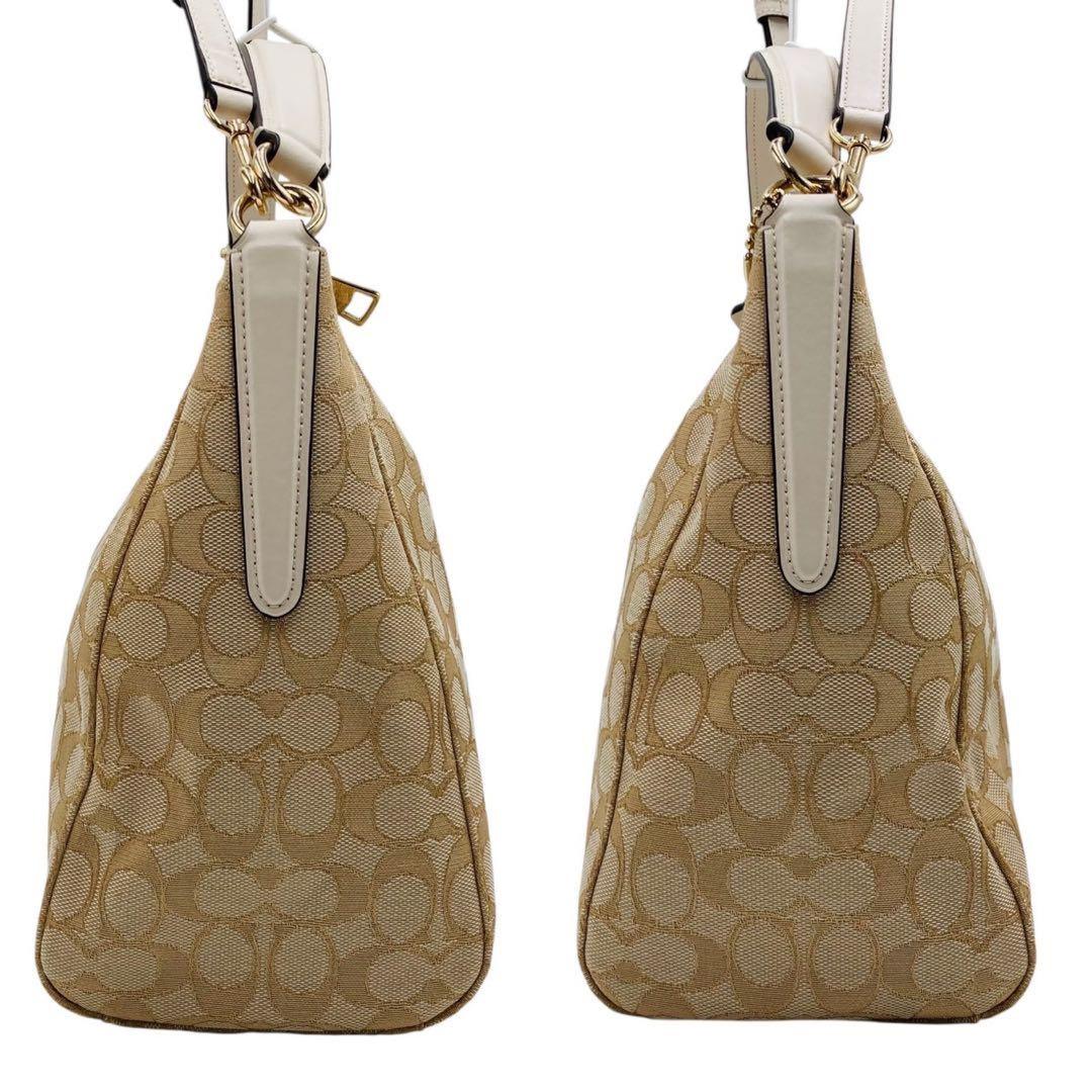 COACH Shoulder Bag Purse Signature Canvas Leather Beige White Authentic