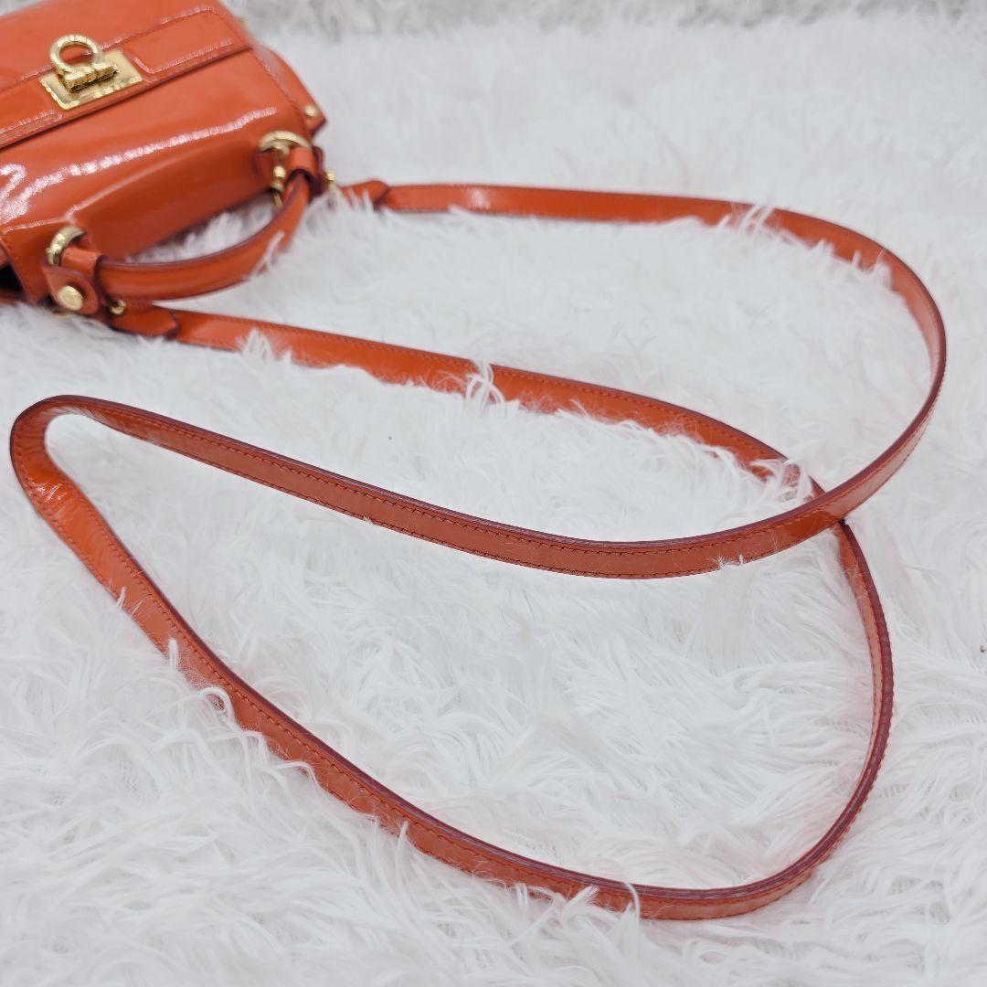 Salvatore Ferragamo Hand Shoulder Bag Purse 2way Gancini Patent Leather Orange
