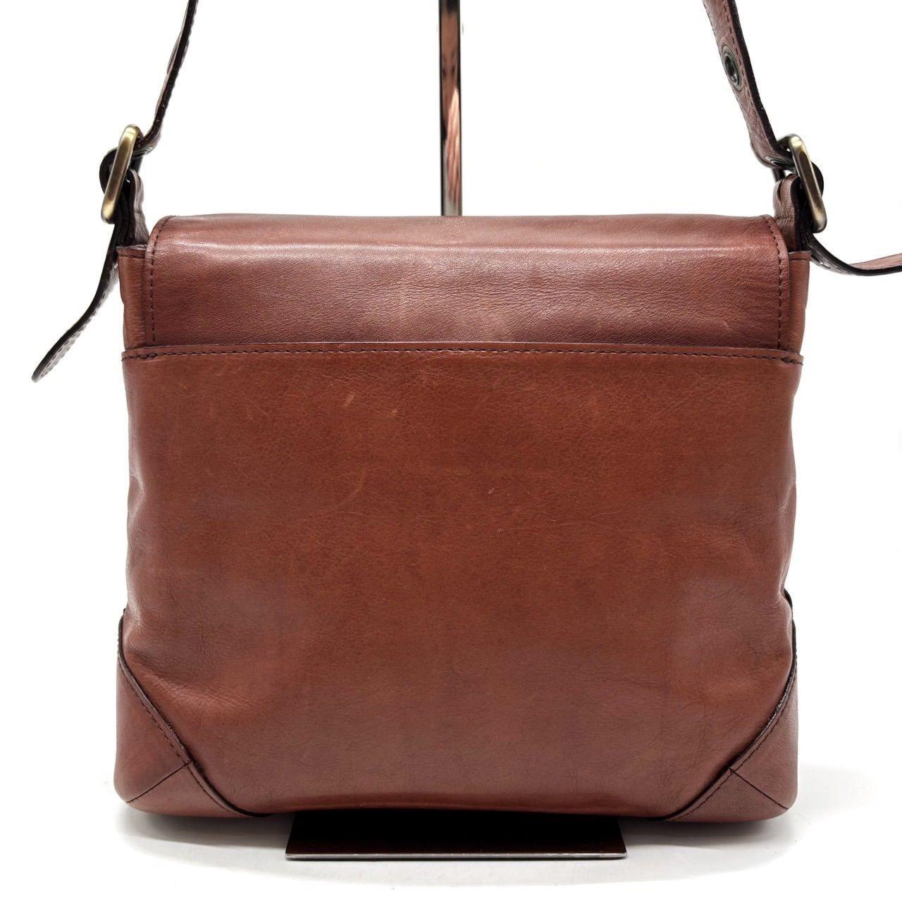 Chloe Shoulder Bag Purse Logo Leather Brown Authentic