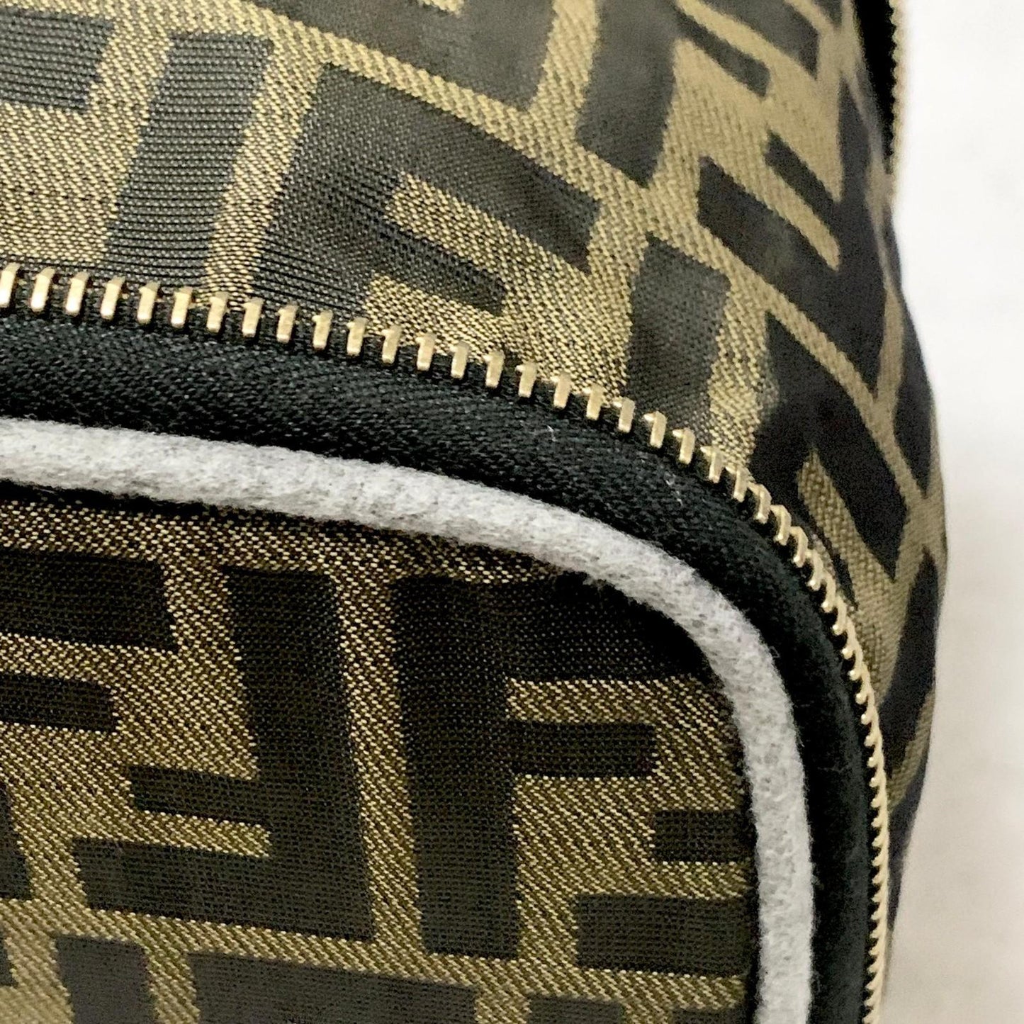 FENDI Vanity Bag Handbag Pouch FF Zucca Purse Canvas Brown Authentic Used Unisex