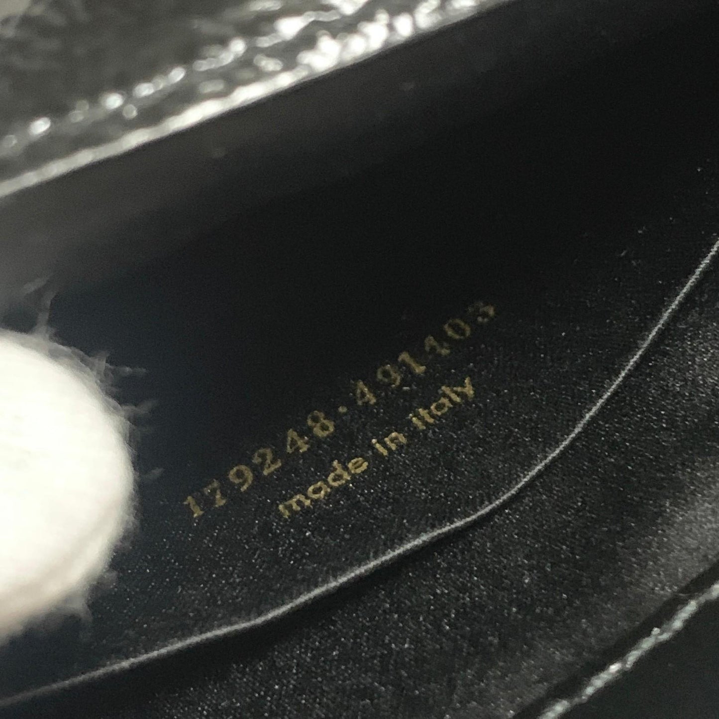 Saint Laurent Bag YSL Cassandra Clutch Purse Hand Patent Black Gold Authentic