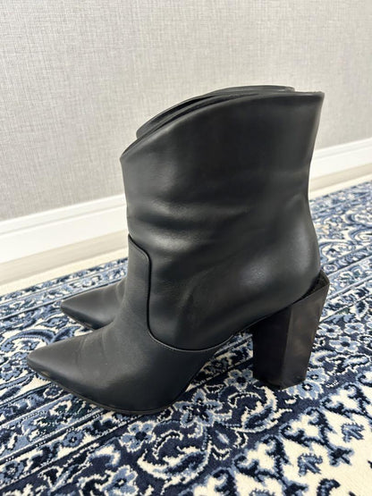 FENDI Short Boots Shoes EU 36.5 US 6.5 Black Authentic