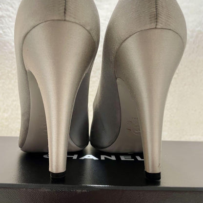 CHANEL Shoes Pumps Heel Cocomark EU 38 US 8 Silver Gray Authentic