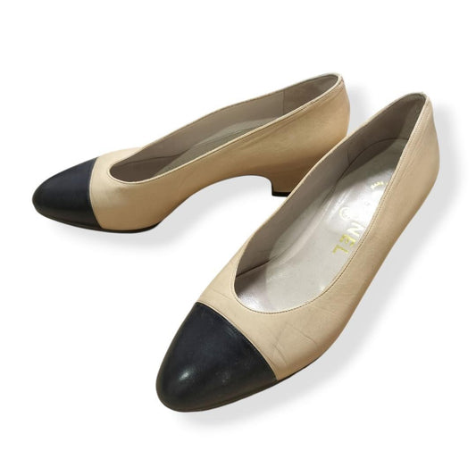 CHANEL Shoes Pumps Heel EU 36 US 6 Leather Beige Authentic