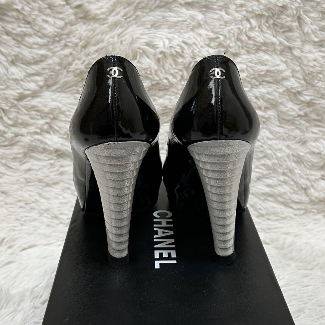 CHANEL Shoes Pumps Heel Cocomark EU 37 US 7 Black White Authentic