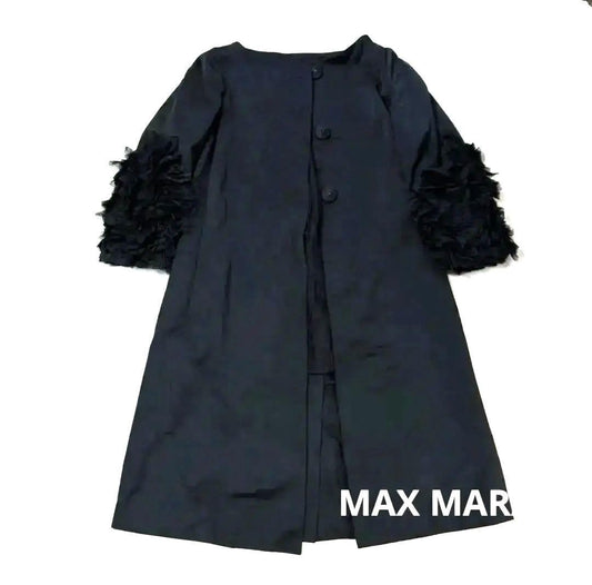 Max Mara Coat Asian fit M 38 US size S Black Authentic