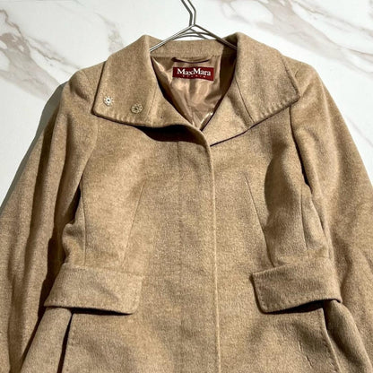 Max Mara Studio Coat Asian fit S 36 US size XS Camel Authentic