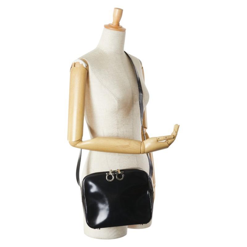 Salvatore Ferragamo Shoulder Bag Purse Gancini Patent Leather Black Authentic