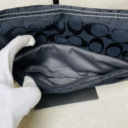 COACH Shoulder Bag Purse Turn Lock Soho Black Authentic