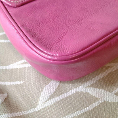 COACH Accessory Pouch Hand Bag Tote Purse Turn Lock Patent Leather Pink Auth