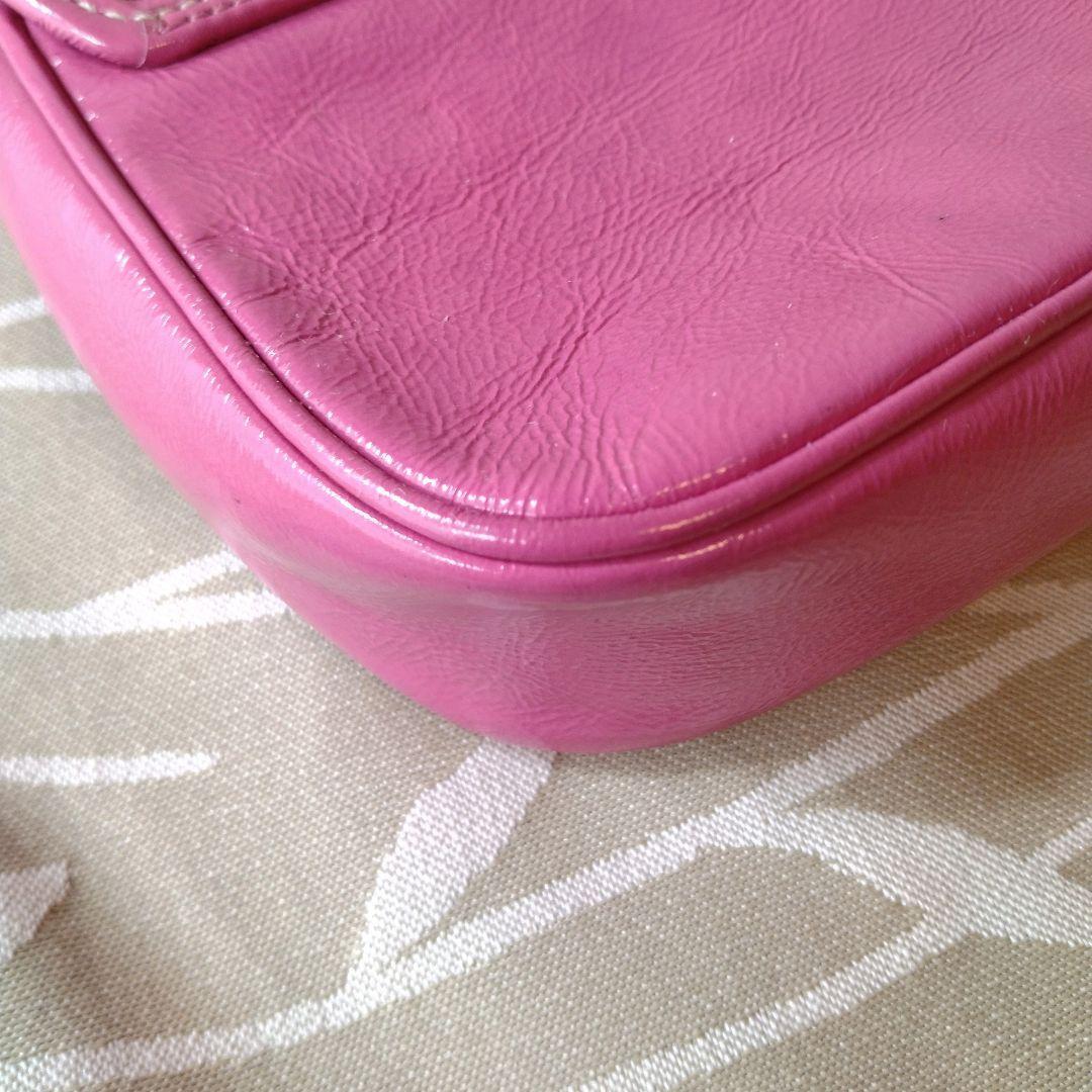 COACH Accessory Pouch Hand Bag Tote Purse Turn Lock Patent Leather Pink Auth