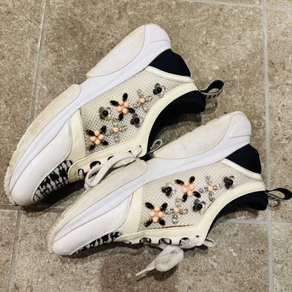 Louis Vuitton Sneakers Shoes Low-Cut Monogram EU 37.0 US 7.0 White Authentic
