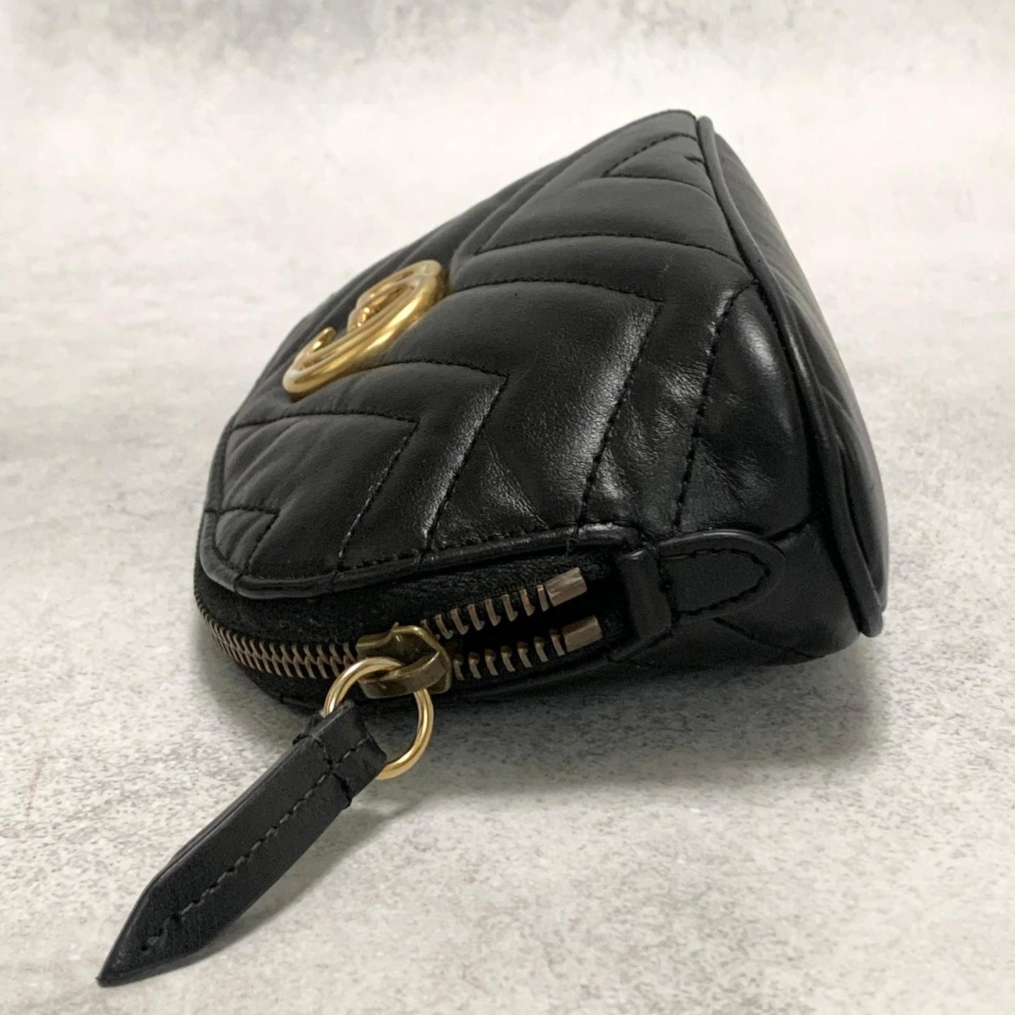 GUCCI Cosmetic Pouch GG Marmont Quilted Purse Leather Black Used Women's