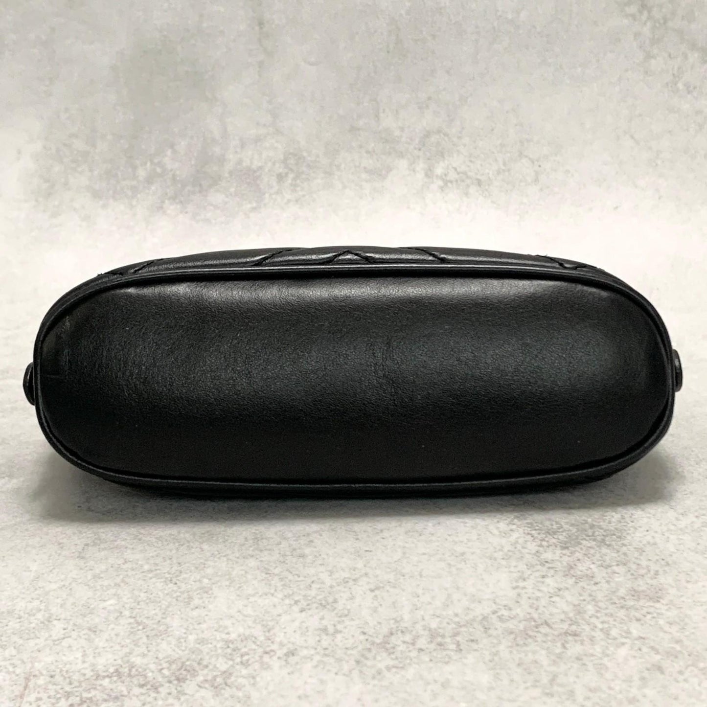 GUCCI Cosmetic Pouch GG Marmont Quilted Purse Leather Black Used Women's