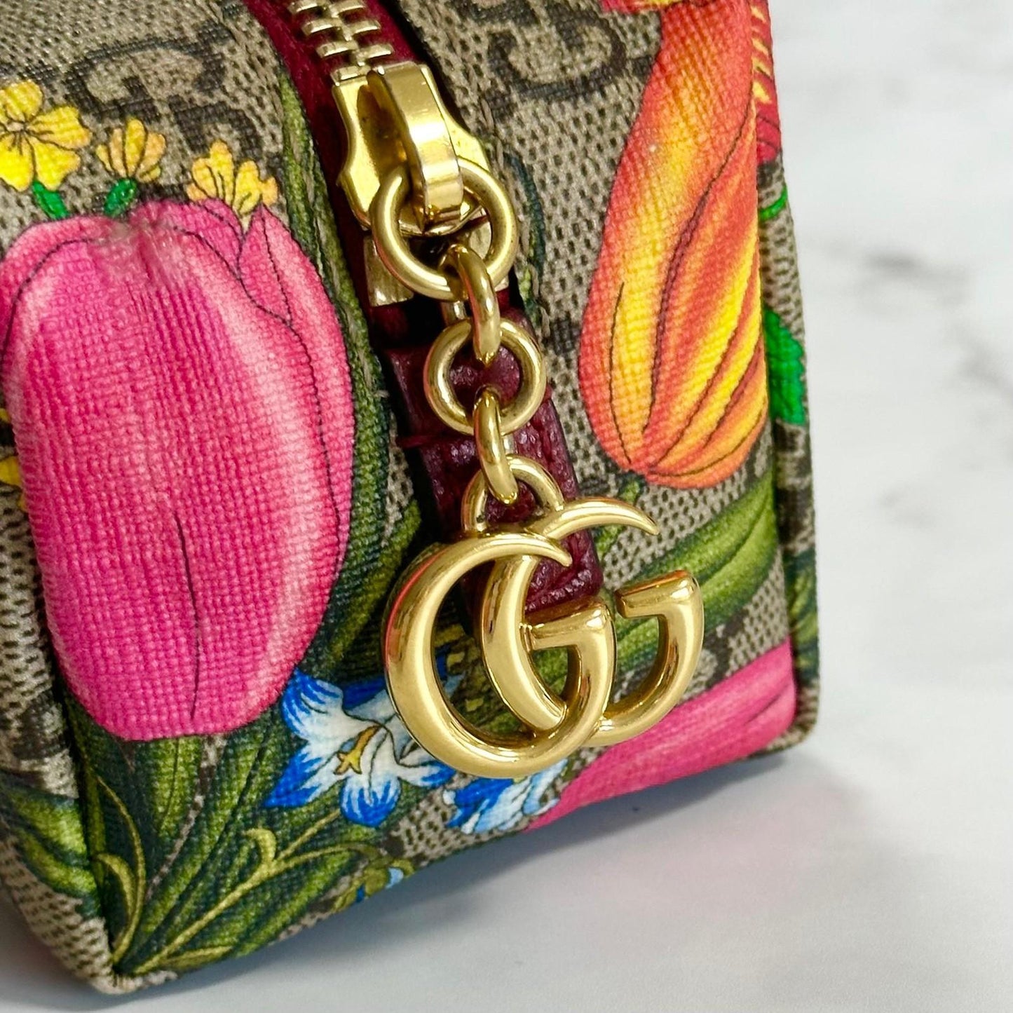 GUCCI Flora Cosmetic Pouch Purse GG Supreme Marmont Charm Beige Leather Auth