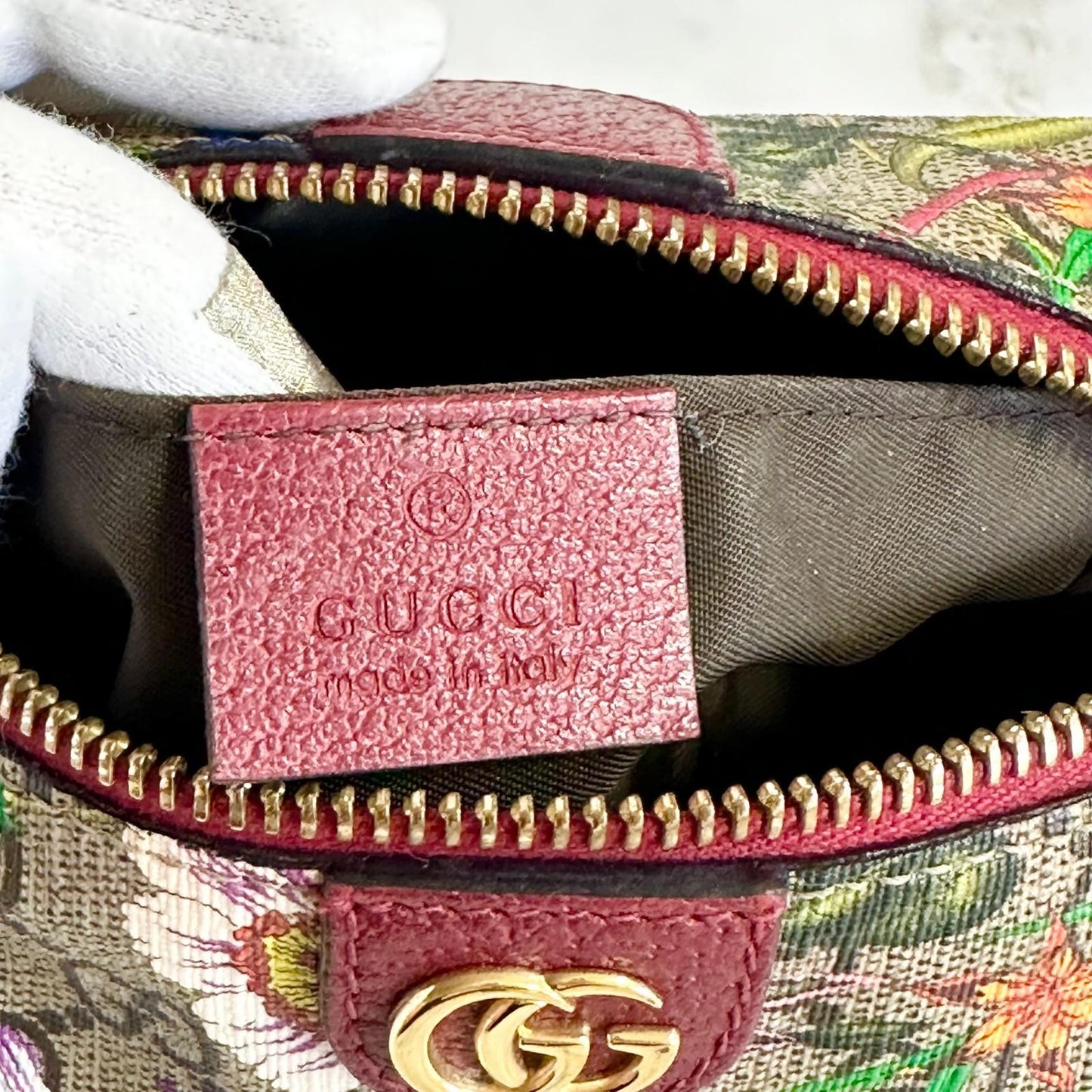 GUCCI Flora Cosmetic Pouch Purse GG Supreme Marmont Charm Beige Leather Auth