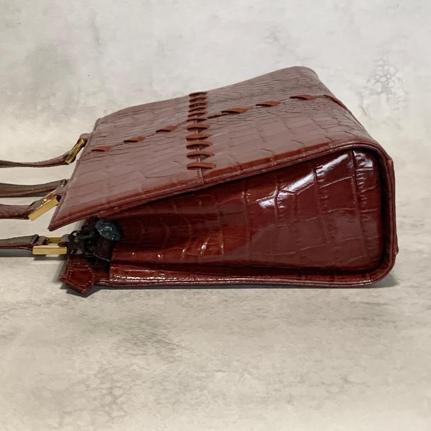 Yves Saint Laurent Hand Bag Logo Tote Purse Leather Red Gold Used Authentic