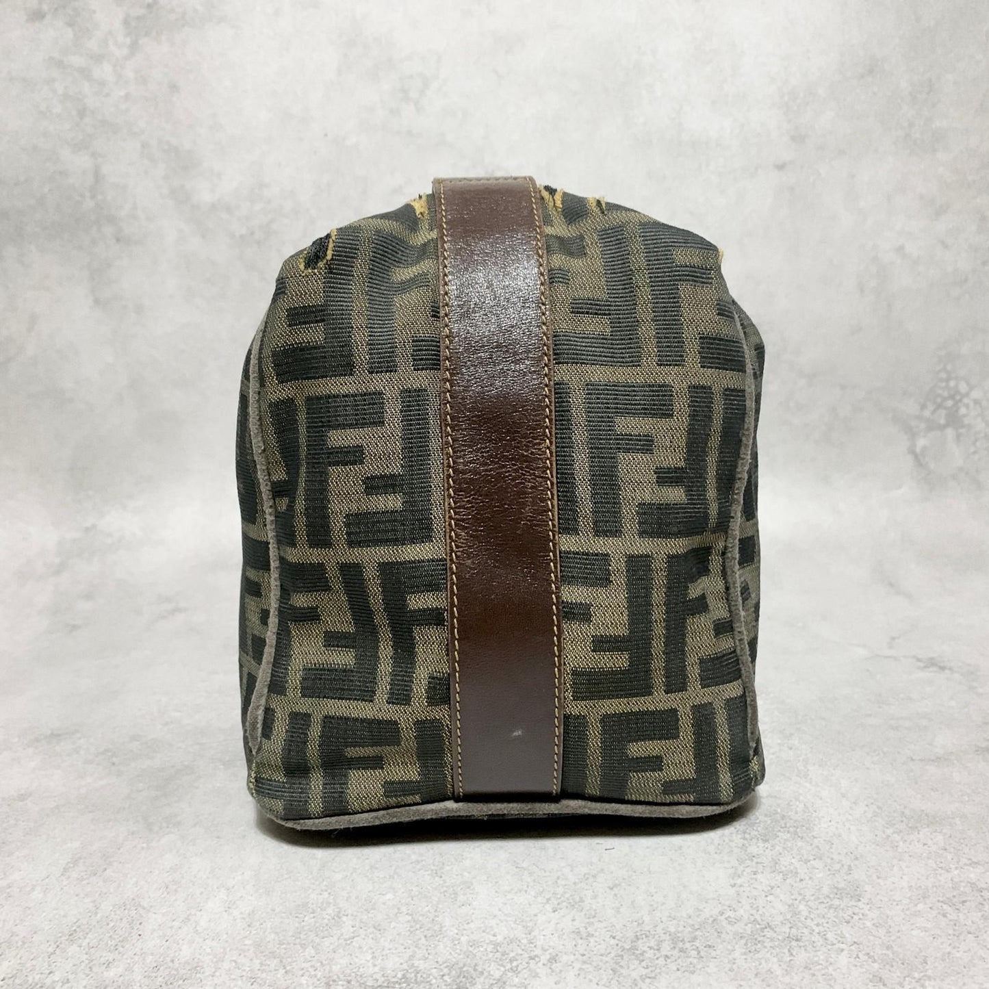 FENDI Bag Zucca FF Vanity Pouch Purse Hand Canvas Brown Used Authentic