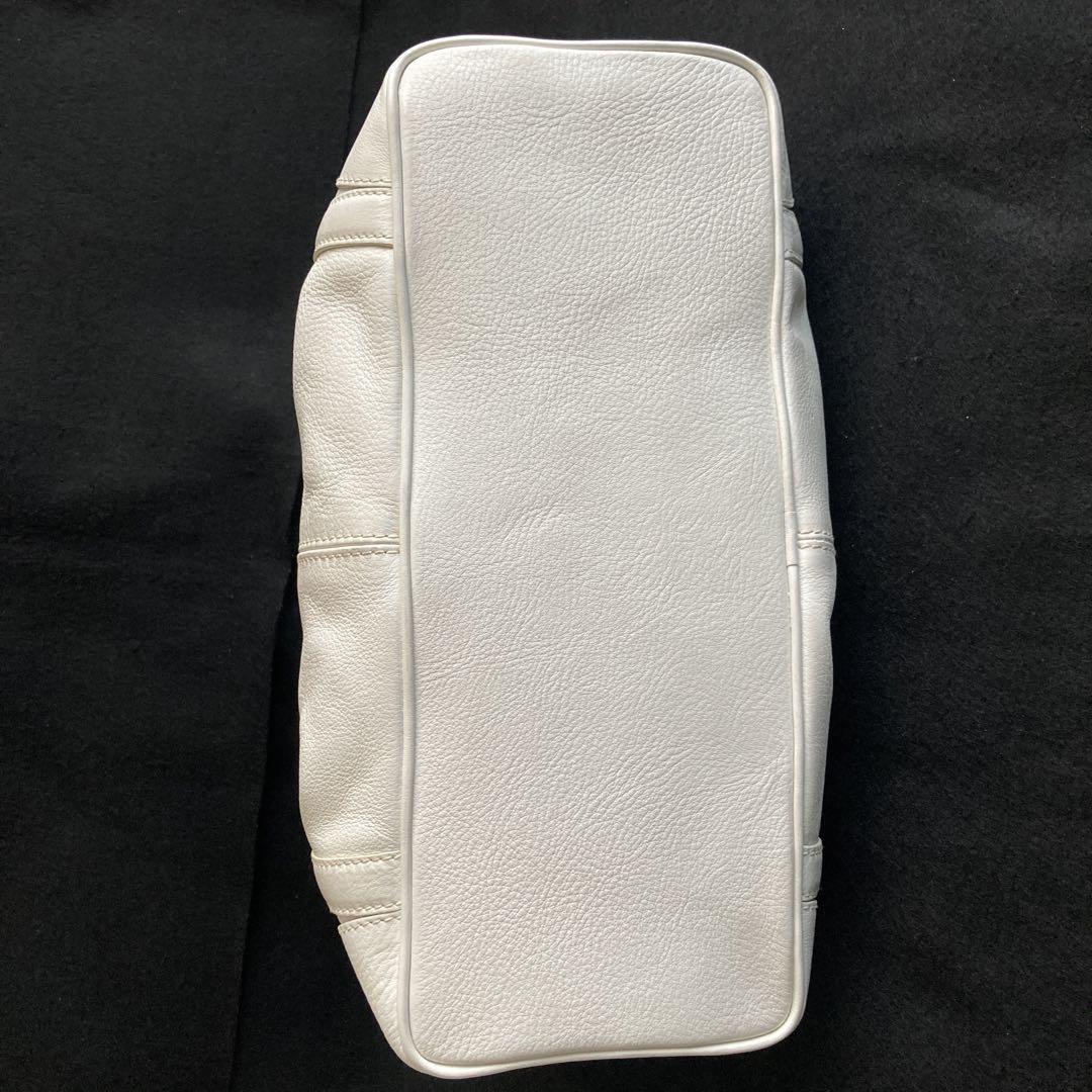 MULBERRY Hand Bag Tote Purse Turn Lock Leather White Authentic