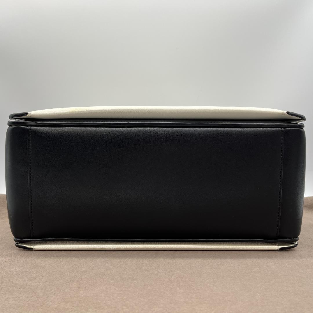 MULBERRY Hand Bag Tote Purse Leather White Black Authentic