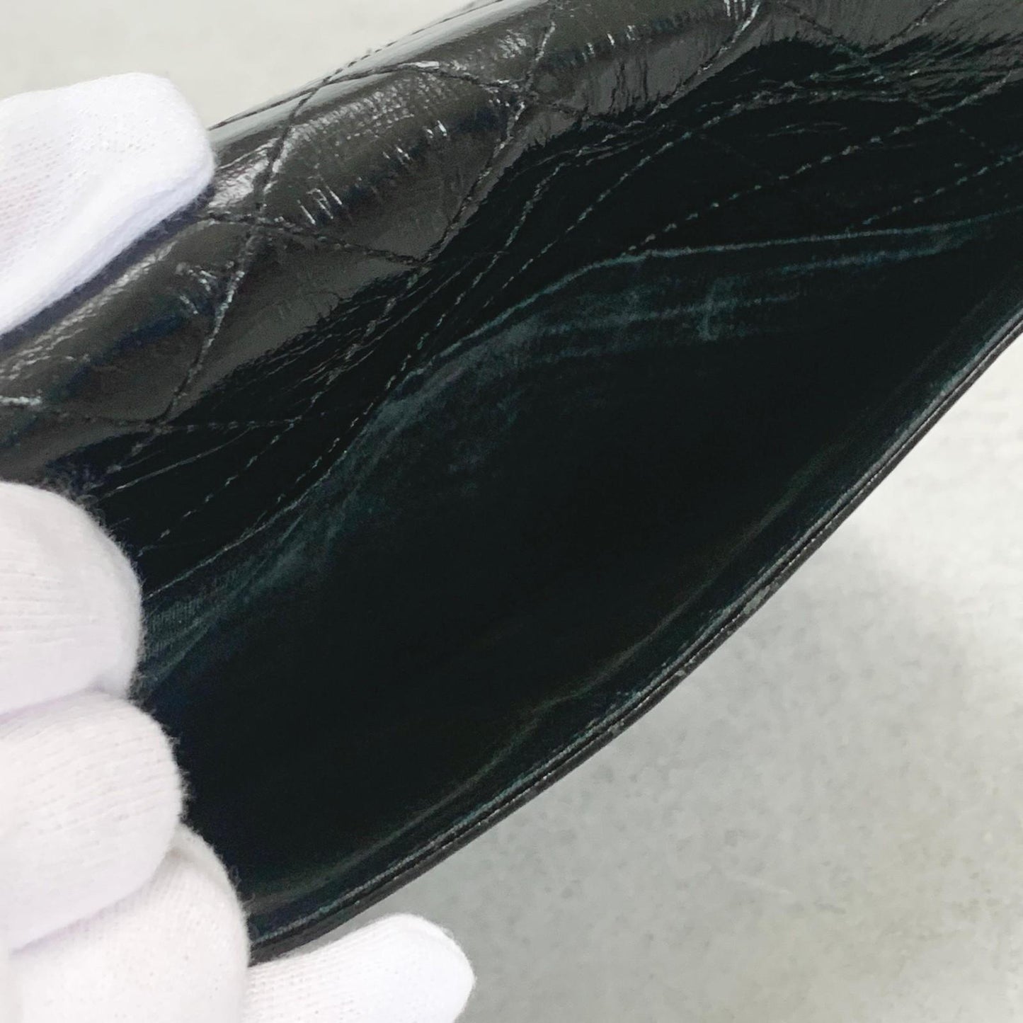 Saint Laurent Bag YSL Clutch Purse Hand Leather Black Gold Used Authentic