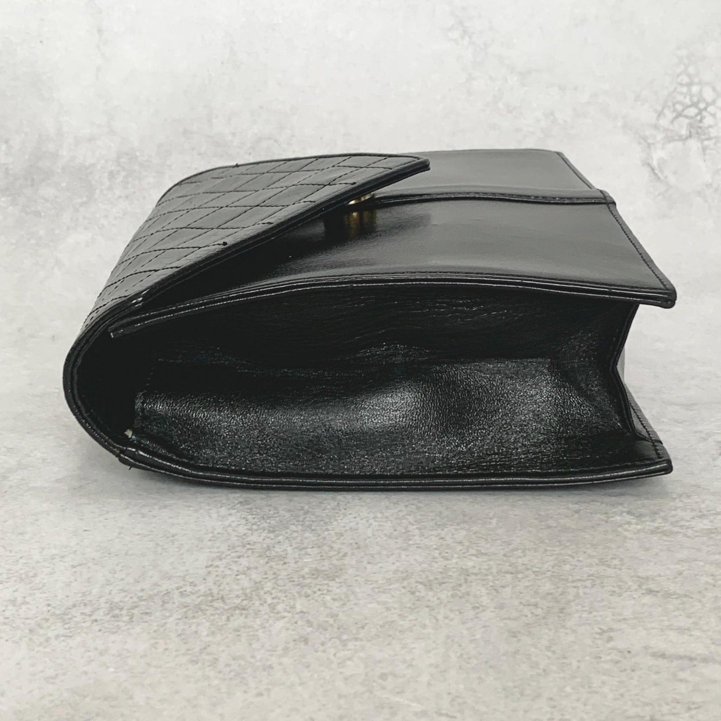 Saint Laurent Bag YSL Clutch Purse Hand Leather Black Gold Used Authentic