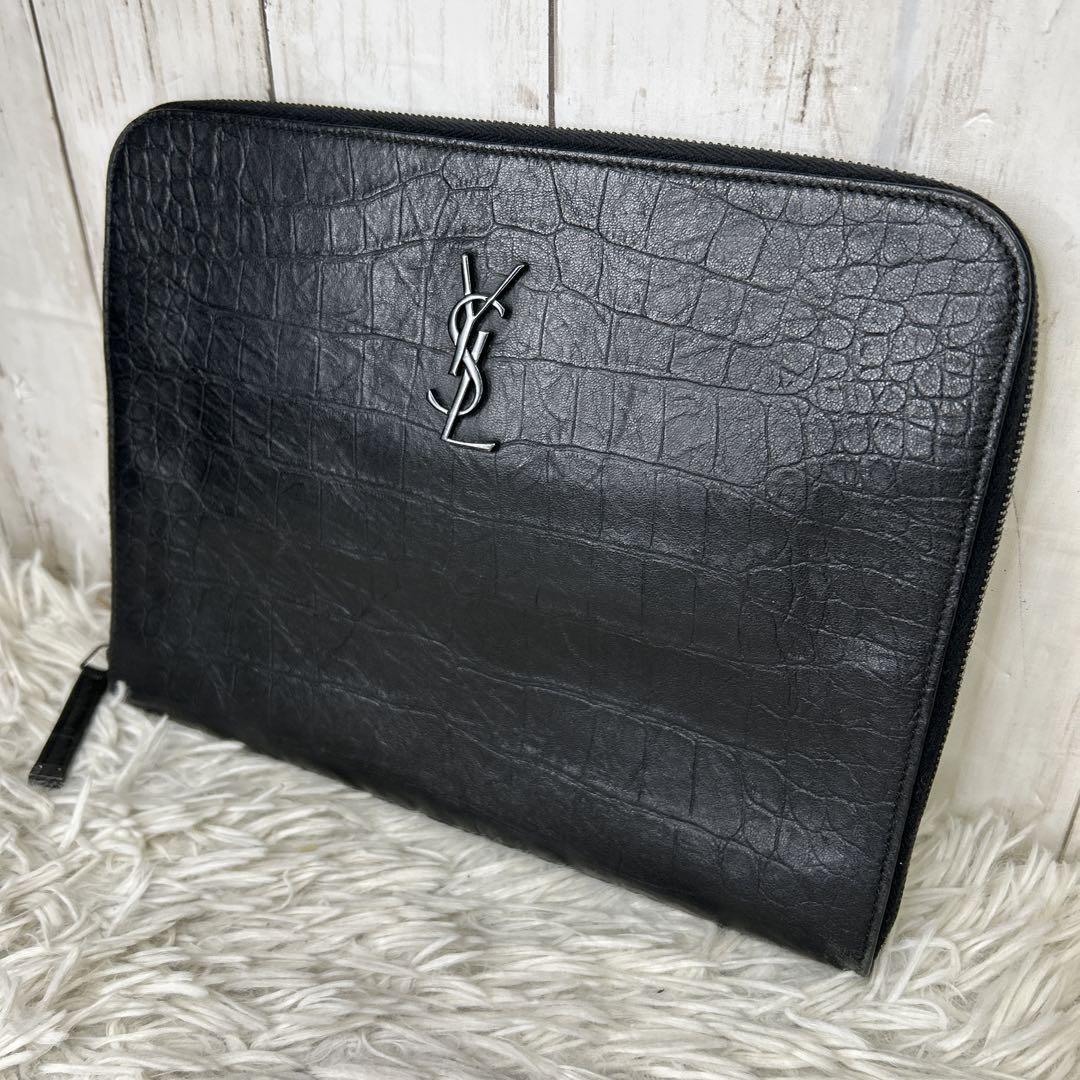 Saint Laurent Clutch Bag Second Bag YSL Cassandra Leather Black Authentic