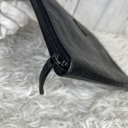 Saint Laurent Clutch Bag Second Bag YSL Cassandra Leather Black Authentic