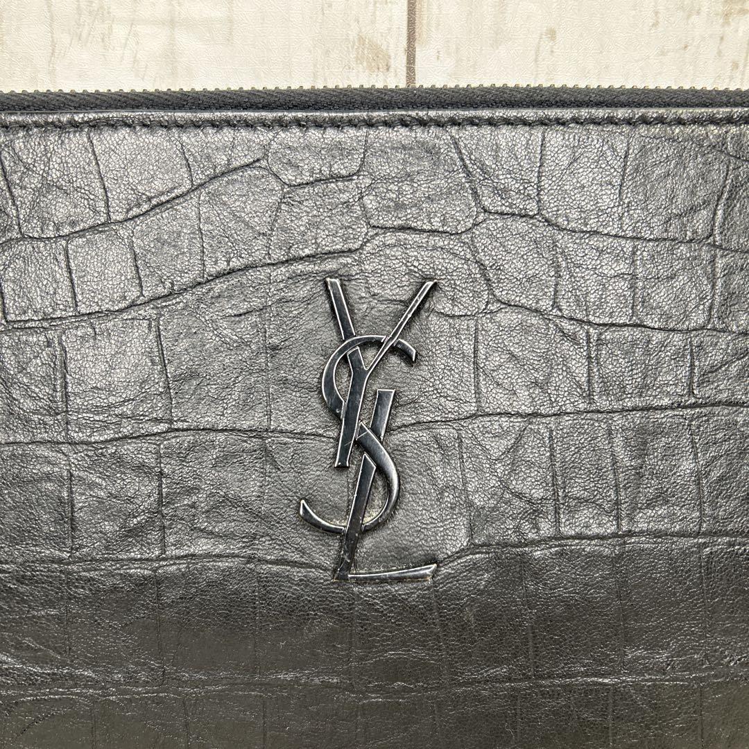 Saint Laurent Clutch Bag Second Bag YSL Cassandra Leather Black Authentic