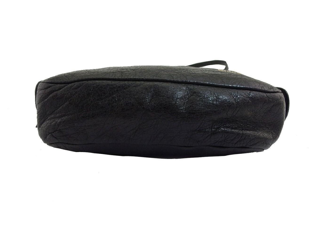 Chloe Shoulder Bag Purse Logo Black Gold Authentic