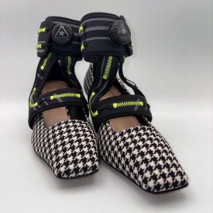 Christian Dior Shoes Pumps Heel Roger Vivier EU 36 US 6 Black White Authentic