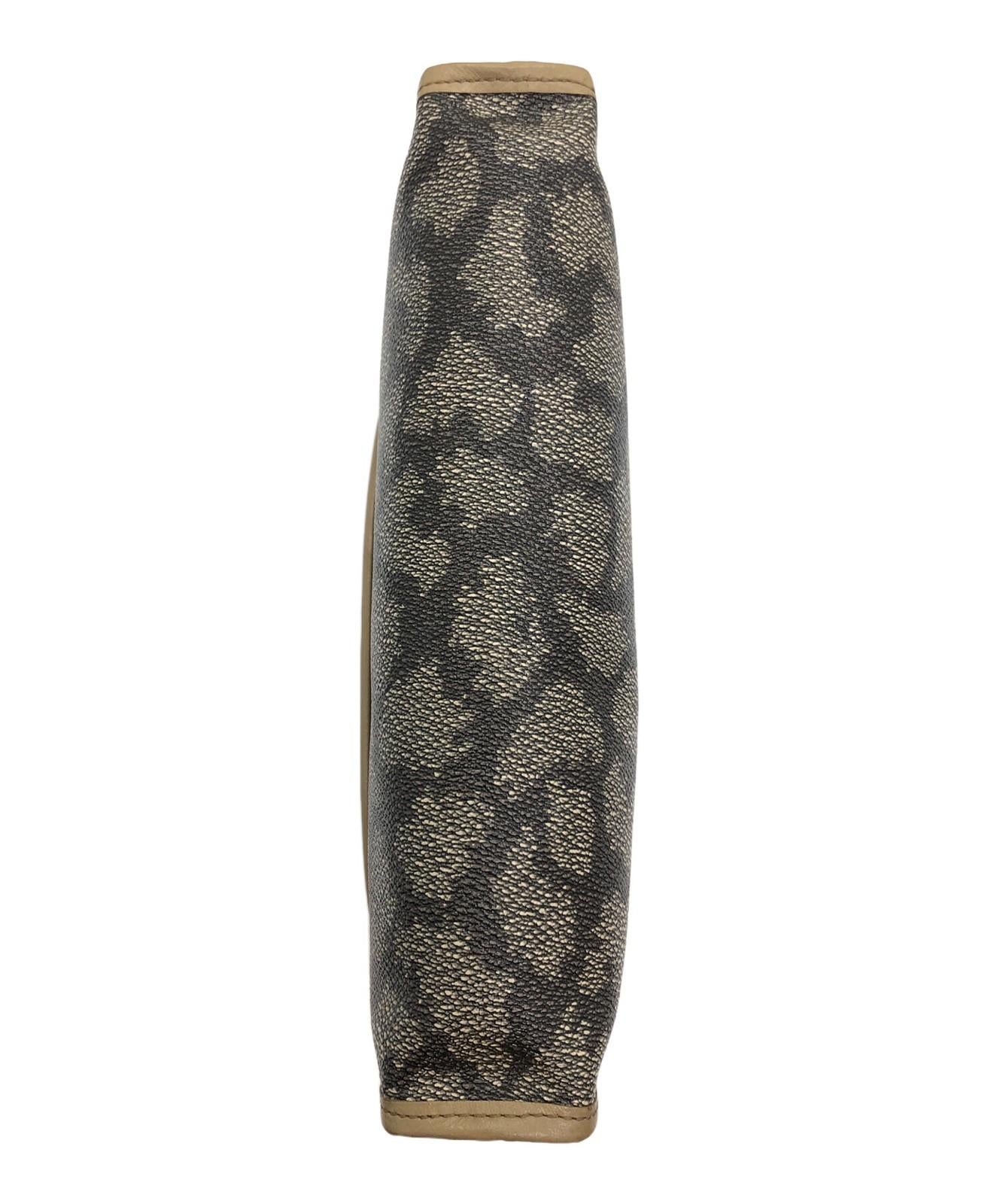 Saint Laurent Clutch Bag Second Bag YSL Cassandra PVC Beige Authentic